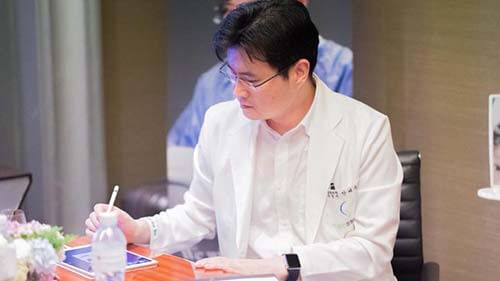 บรรยากาศงานปรึกษา Gyalumhan