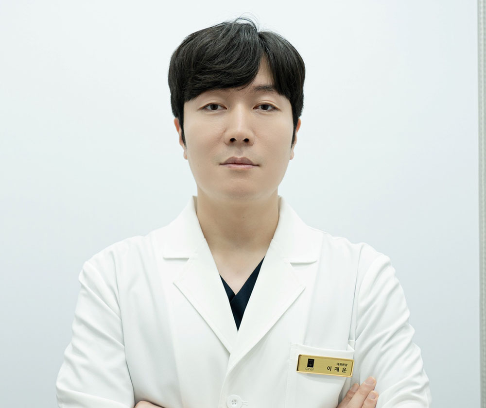 Dr. Lee Jaewoon